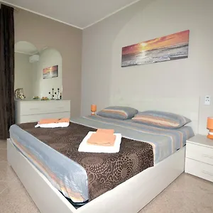 https://villa-lumari.sicilyhotelsitaly.net